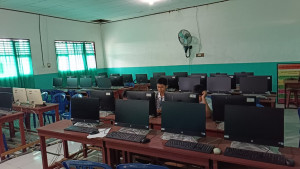 LAB KOMPUTER